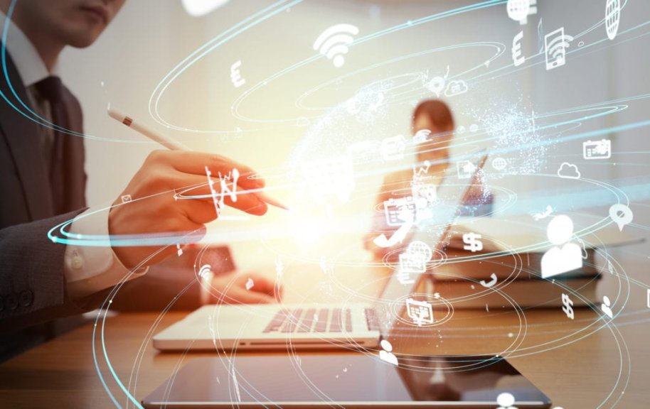 Monetiza Tu Experiencia: Productos Digitales y Cursos Escalables Escala Tus Habilidades: Convierte Tu Experiencia en Productos Digitales Rentables