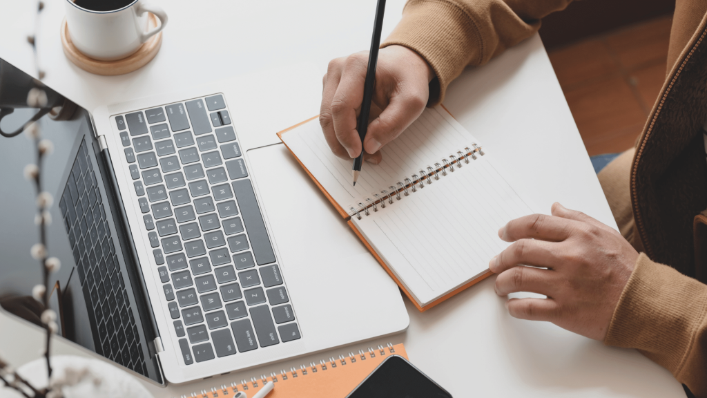Escritura Freelance desde Casa: Convierte tu Creatividad en Ganancias Escritura Freelance desde Casa: Construye una Carrera Rentable en Contenido