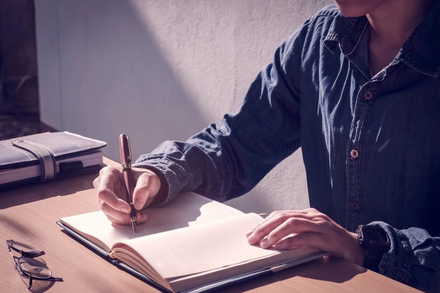 Enseña Métodos de Diario: Empodera la Autorreflexión y el Crecimiento Personal Lanza Tu Negocio de Diario: Comparte Técnicas Comprobadas para el Éxito